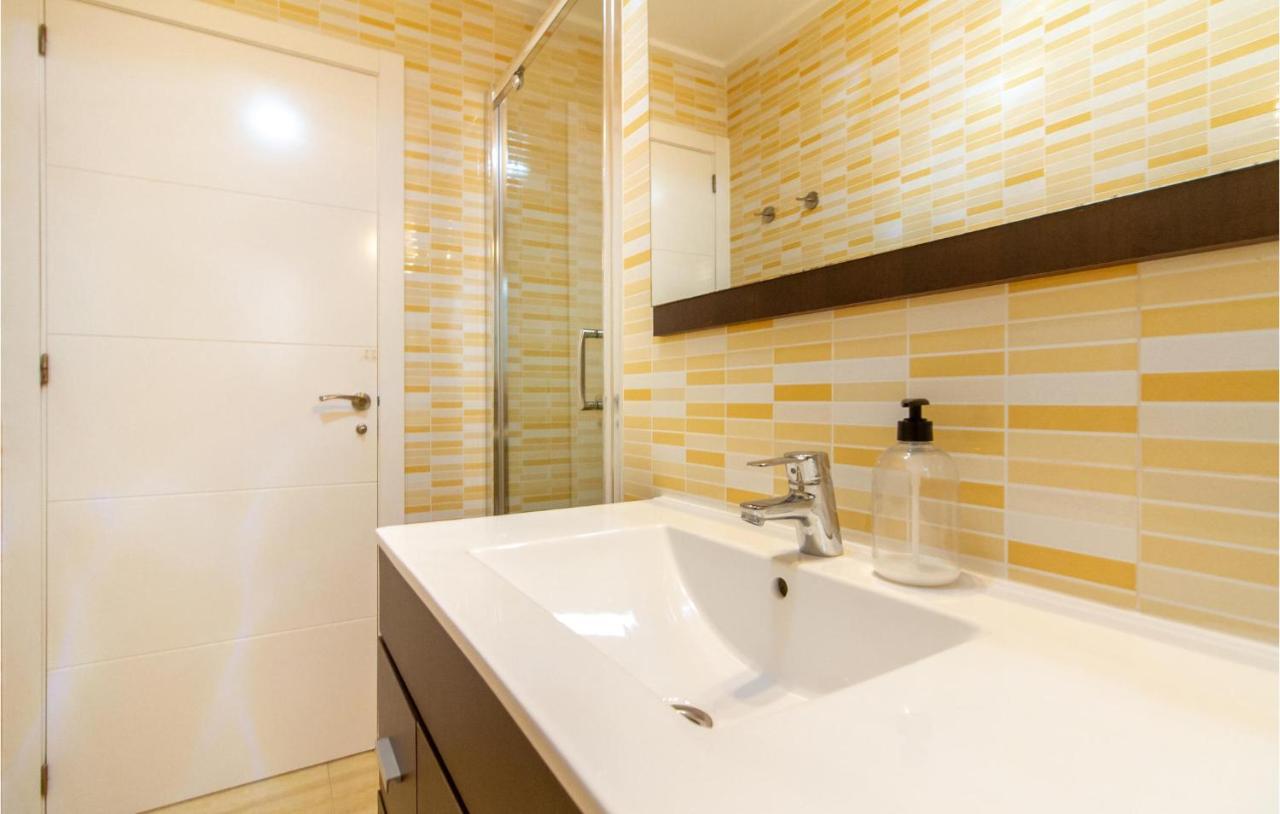 Nice Apartment In Santa Pola With House Sea View Eksteriør bilde